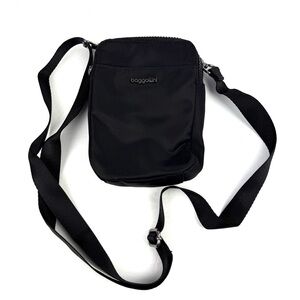 Baggallini Take Two RFID Crossbody‎ Black Nylon Gunmetal Hardware Handbag New
